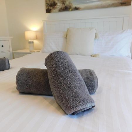 Primrose Cottage, Spacious 4 Bed House Near Newquay New Quay エクステリア 写真